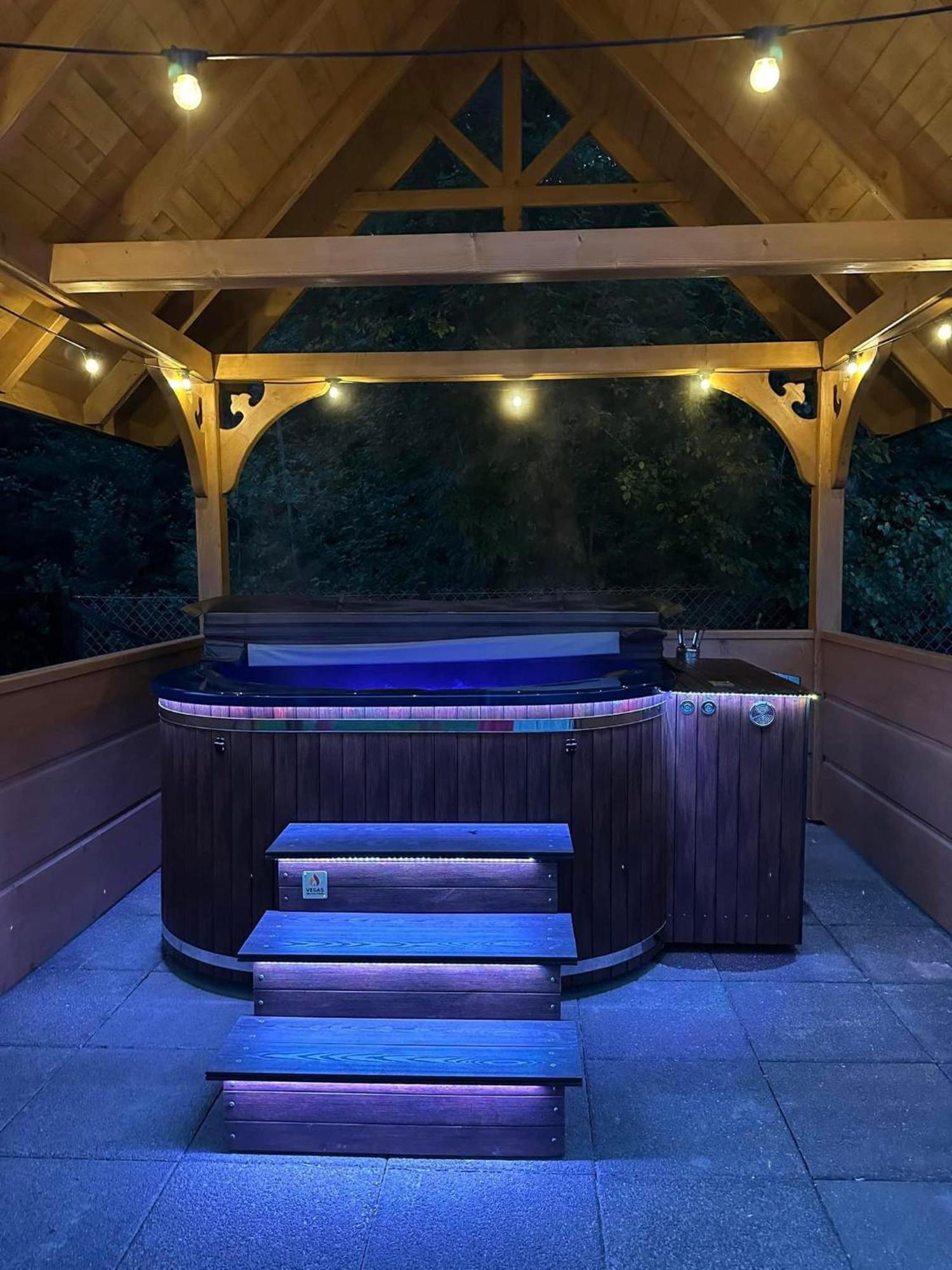 Domki Gawra Z Jacuzzi Zakopane Luaran gambar